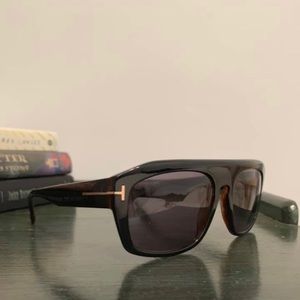 Unisex sunglasses UPDATE - CASE NOW INCLUDED